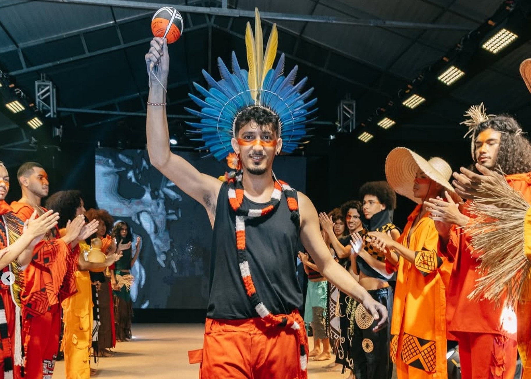 Arte indígena: flecha lançada para o futuro